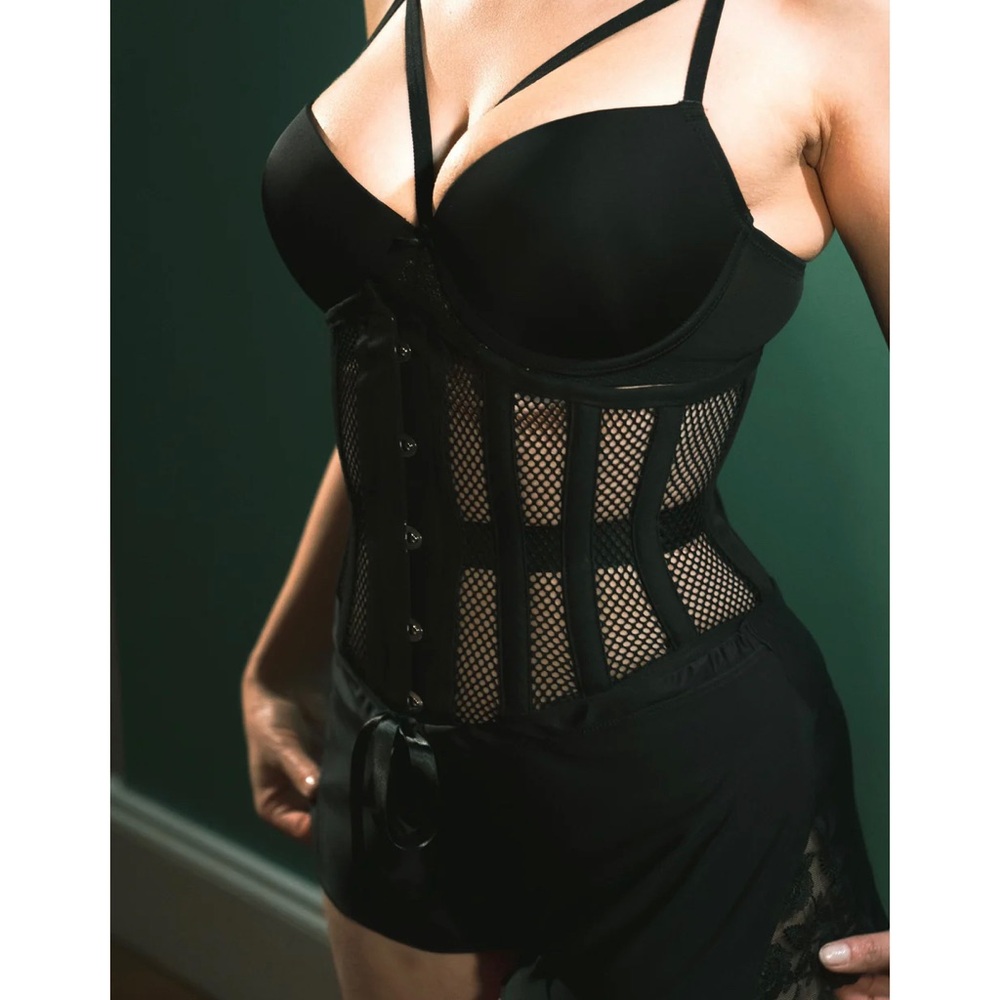 CORSET STORY MY-400 BLACK MESH FRONTED UNDERBUST size 44